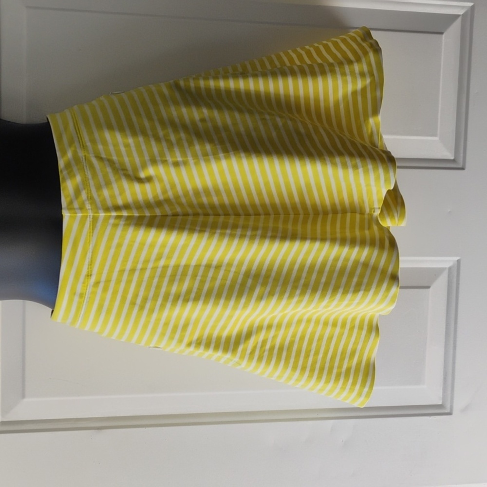🚨B2G1 Vintage NIKE Lime Green Off White Golf Tennis Skirt